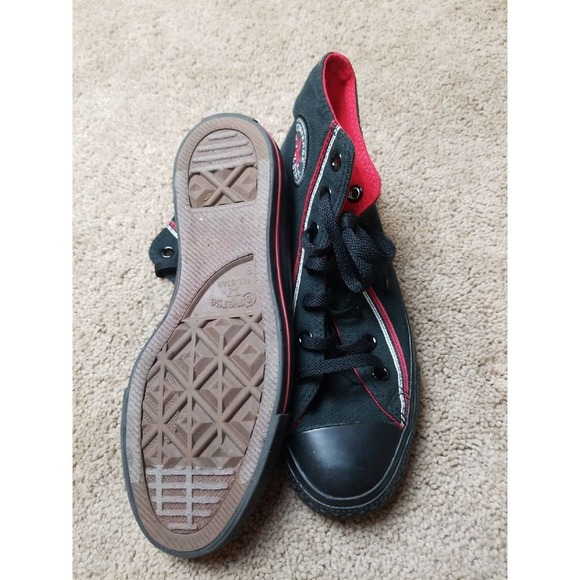 Converse Unisex Black & Red Sneakers - Picture 6 of 9